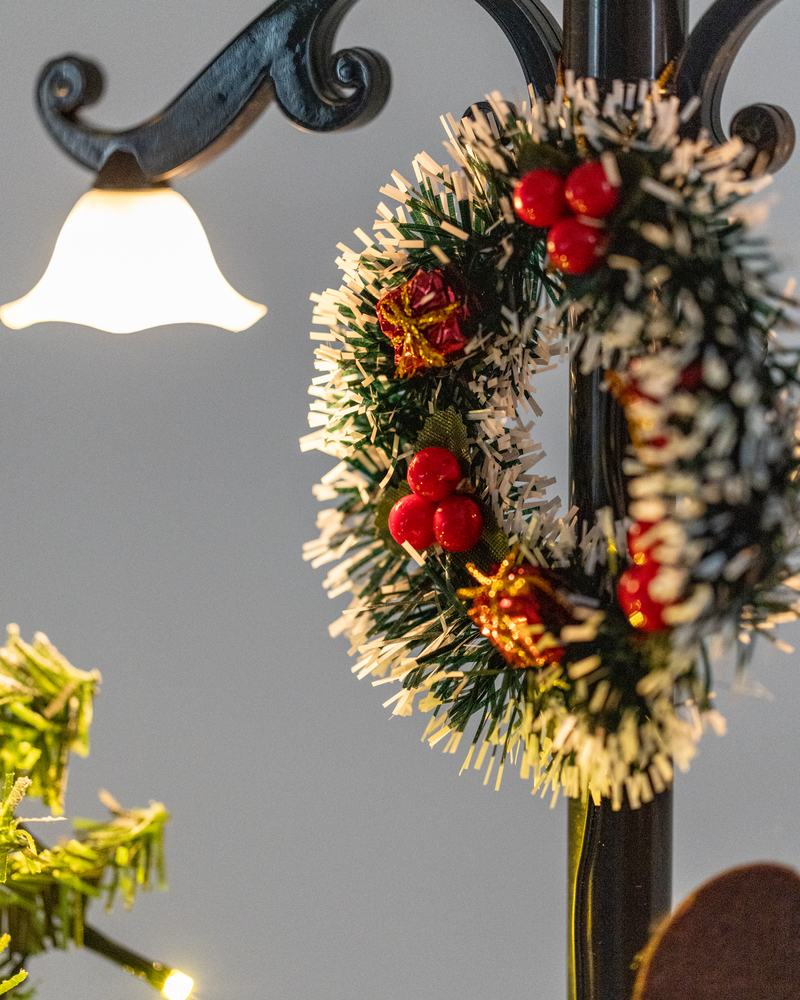 Galeria de imagens Árvore de Natal, com Rena de Natal, base de guarda-chuva com neve, iluminação, música 65 x75