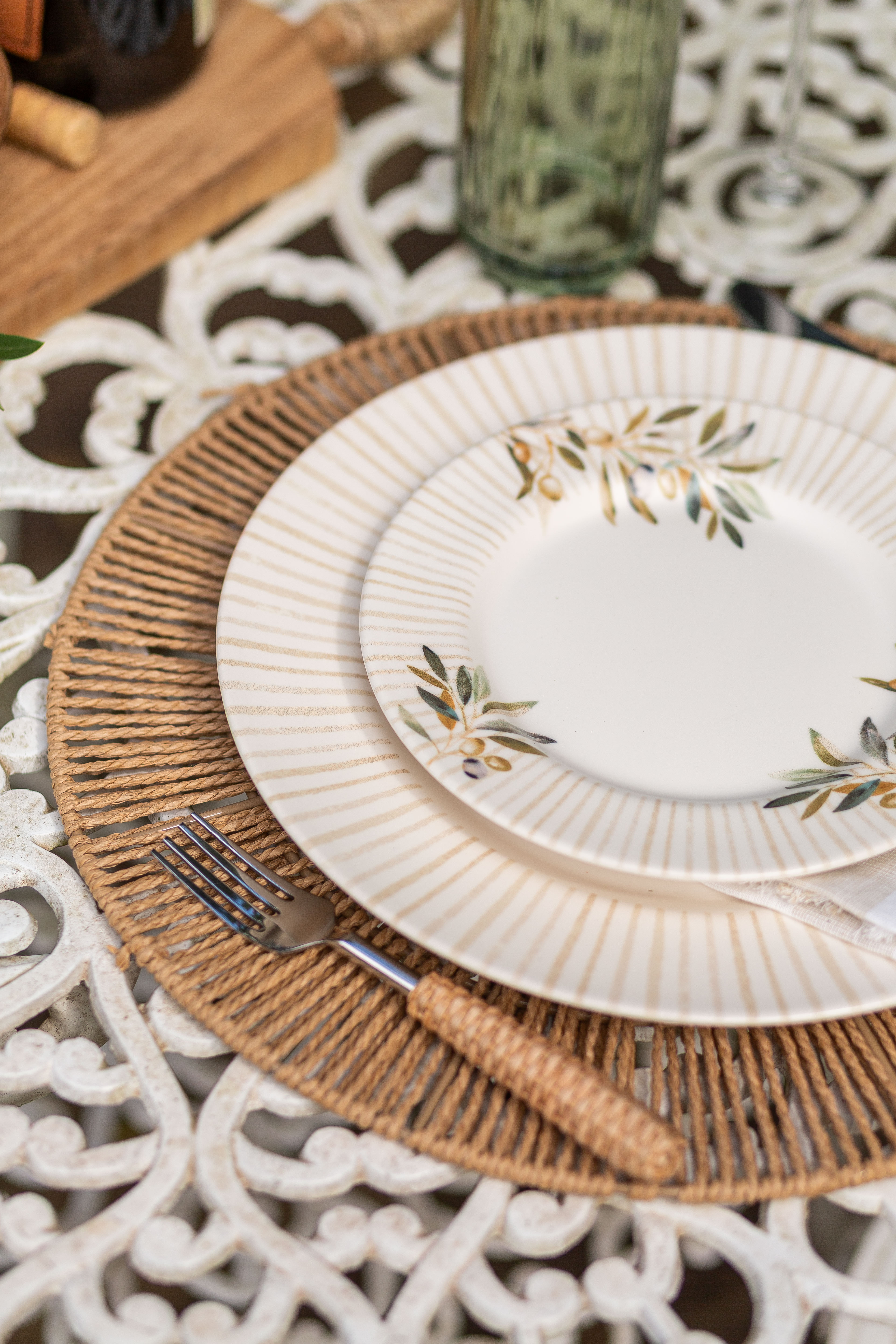 Galeria de imagens Prato Raso Aquarelle Oliveira